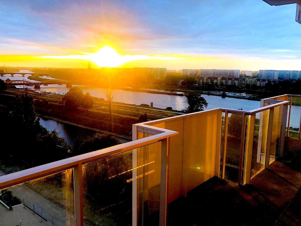 Apartament Z Tarasem I Widokiem Na Odre 브로츠와프 외부 사진