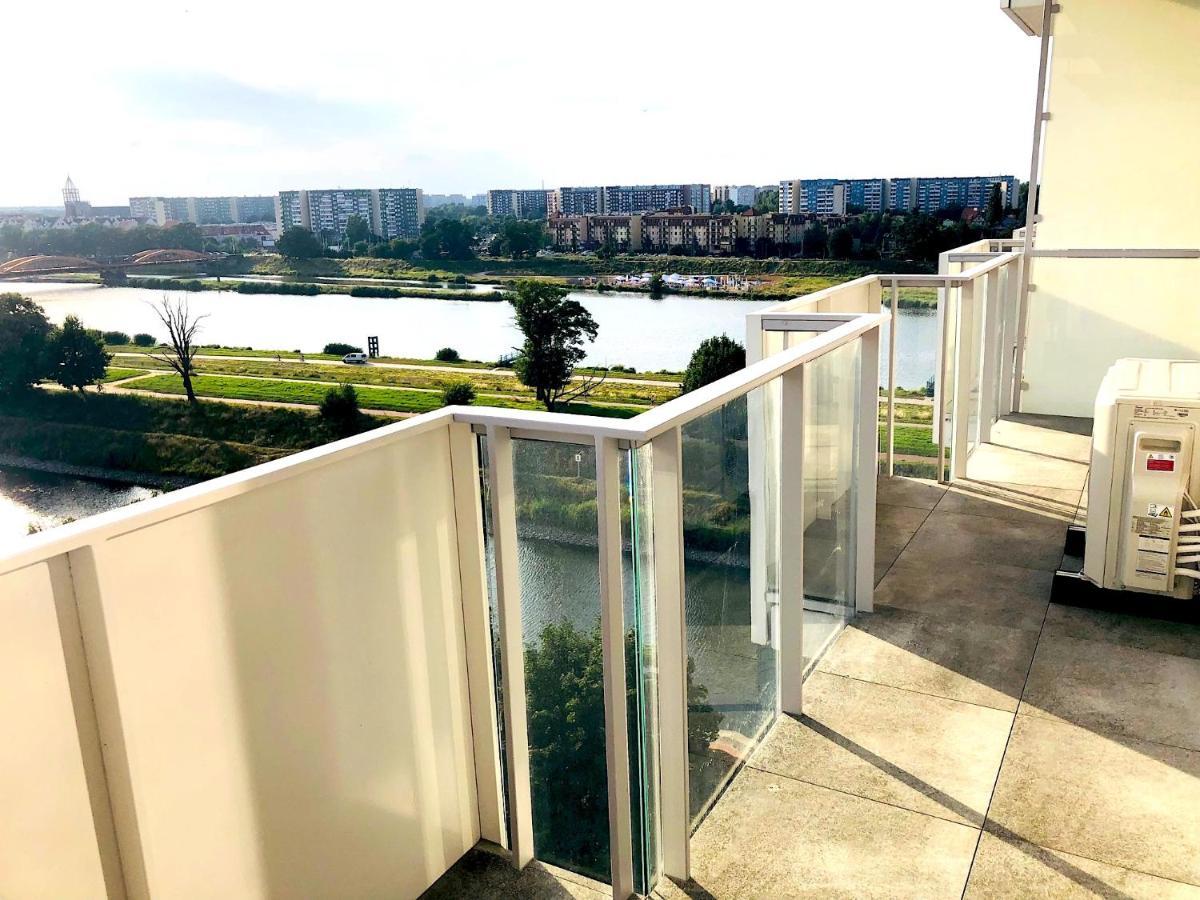 Apartament Z Tarasem I Widokiem Na Odre 브로츠와프 외부 사진